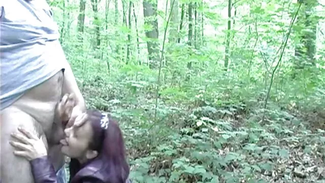 Świat w przyrodzie amatorki mamuśki