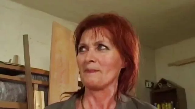Po wypiciu koniaku sex mlode amatorki dwie łopatki się rozgrzały