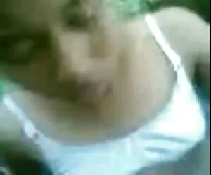 Porno filmują zgrabna dziewczynę porn amatorki