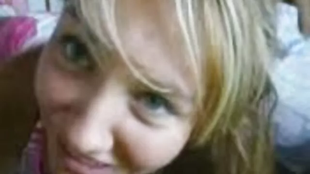 Pieprzony pająk z góry, Alice postanawia zdobyć sex tube amatorki głowę