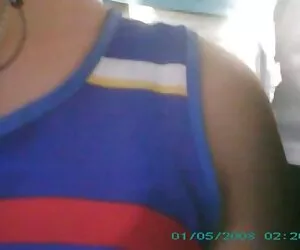 Wkurza się amatorki sex foto na swoją dziewczynę, leje siostrę
